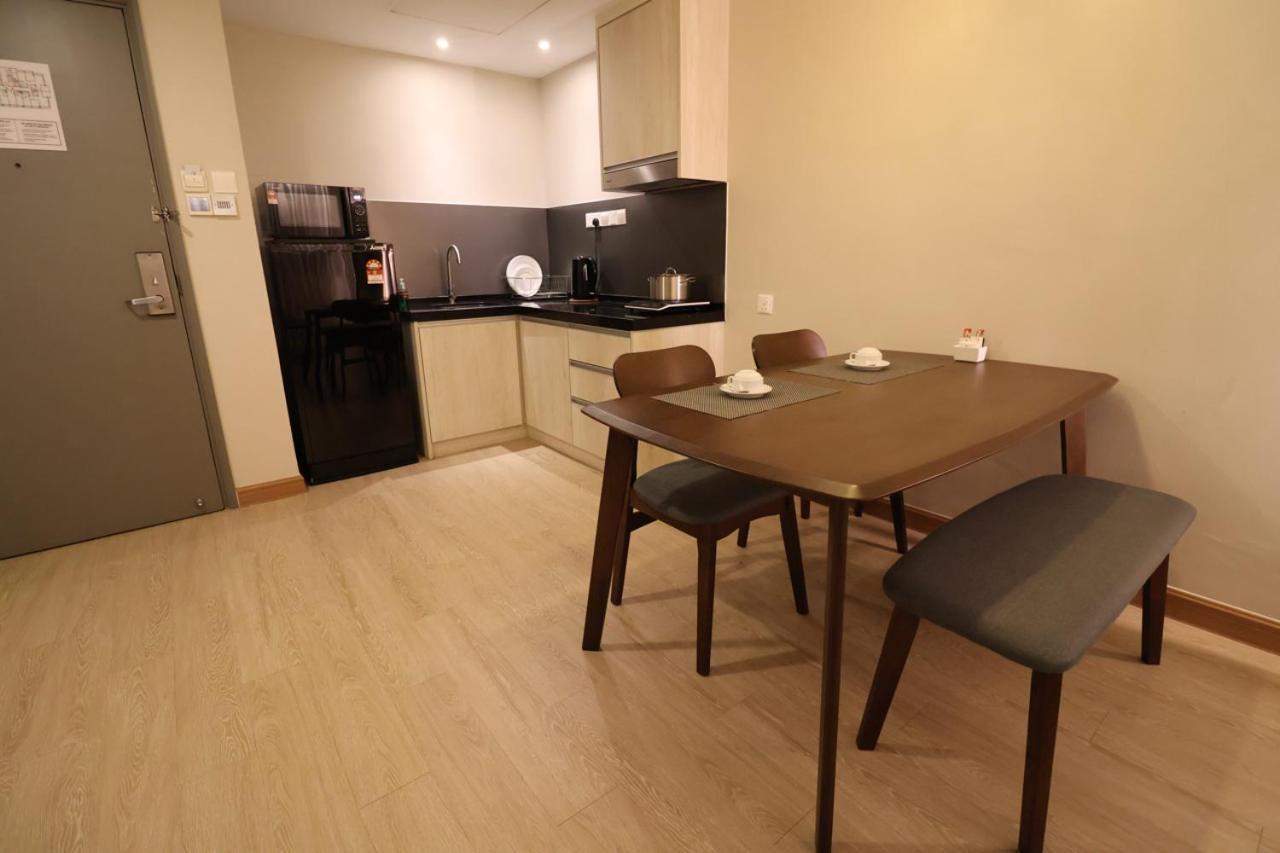 Crown Regency Serviced Suites Kuala Lumpur Exterior foto