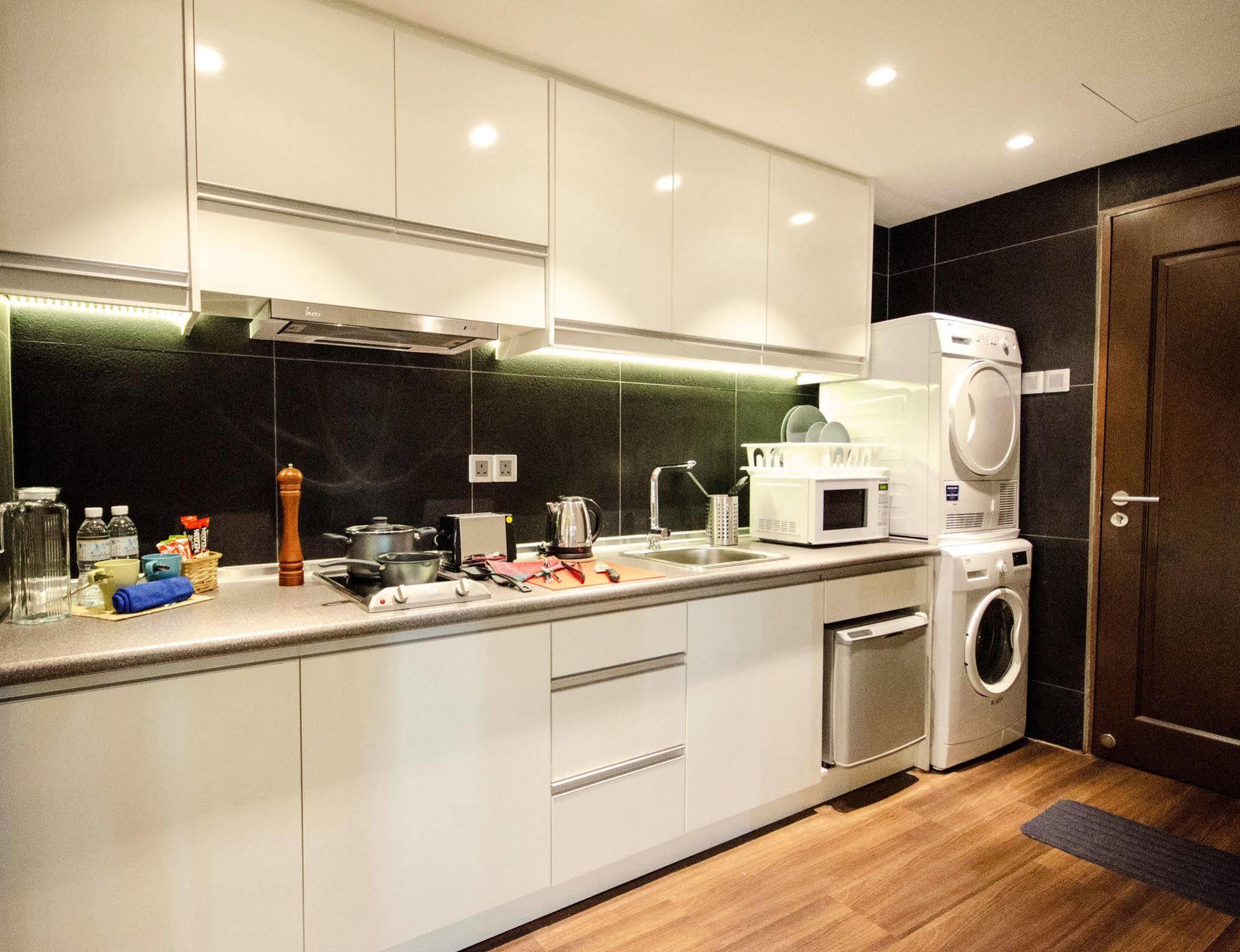 Crown Regency Serviced Suites Kuala Lumpur Exterior foto